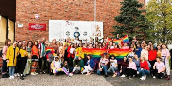 Haber | 2. Round! Polonya’nın LGBT Gençliği, Hükümetin Baskısına Boyun Eğmedi!